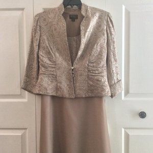 Ignight Evening Size 10 dress & jacket